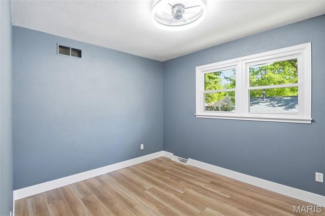 405 W Schaefer Street, Columbia, IL 62236
