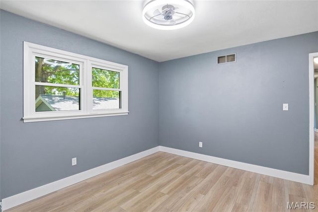 405 W Schaefer Street, Columbia, IL 62236