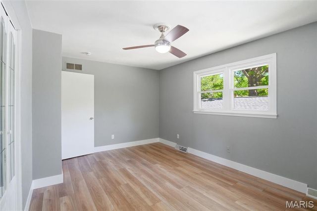 405 W Schaefer Street, Columbia, IL 62236