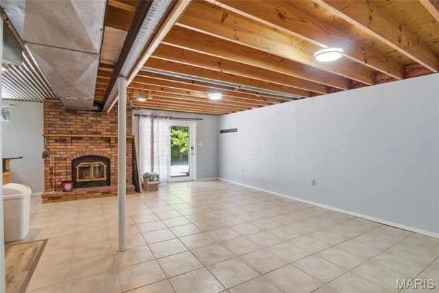 405 W Schaefer Street, Columbia, IL 62236