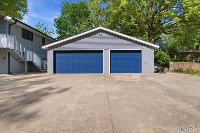 405 W Schaefer Street, Columbia, IL 62236