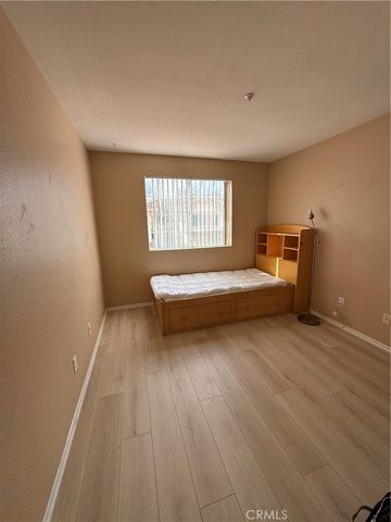 200 River Rock Court, Santee, CA 92071