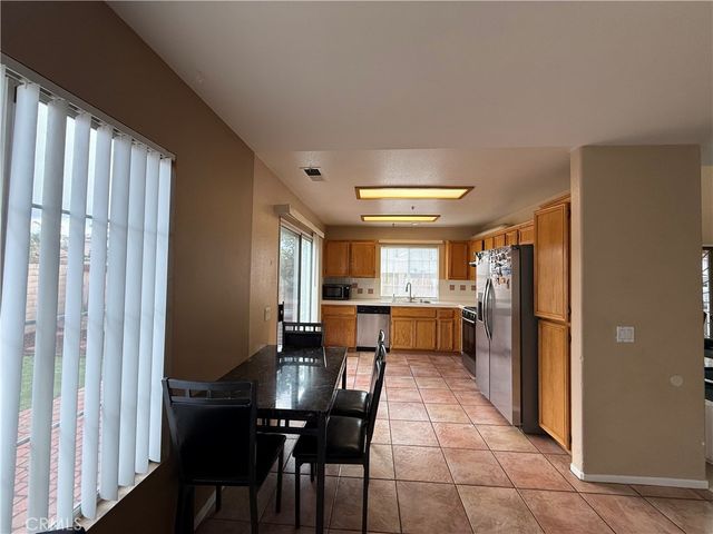 200 River Rock Court, Santee, CA 92071