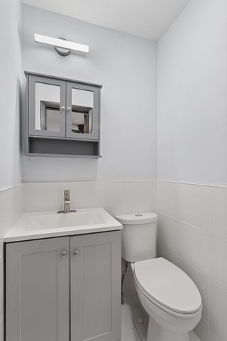 55 W ANN Street B, Lombard, IL 60148