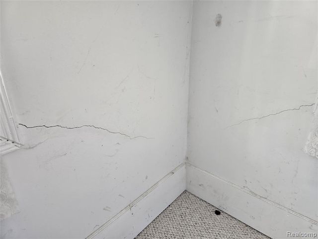 6302 Springdale Boulevard, Grand Blanc, MI 48439