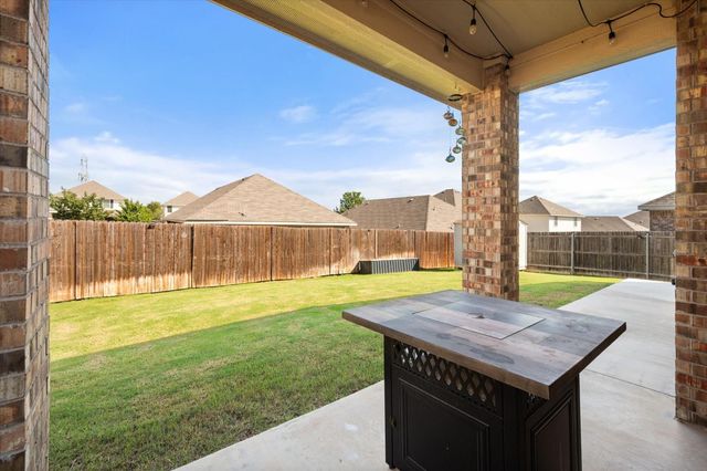 4208 Sweet Clover Lane, Fort Worth, TX 76036