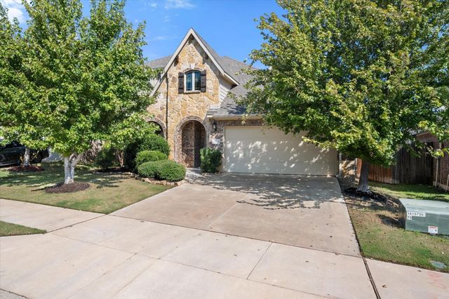 4208 Sweet Clover Lane, Fort Worth, TX 76036