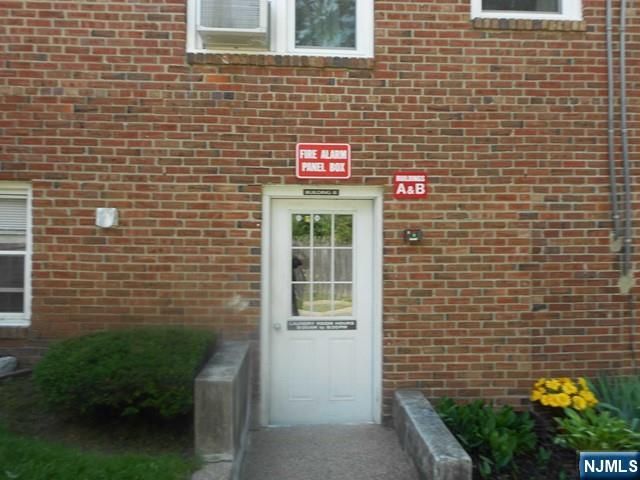 151 Palisade Avenue C2, Englewood, NJ 07631