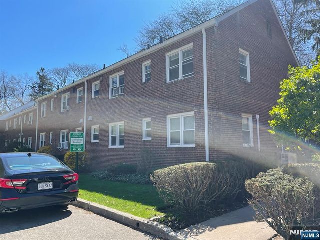 151 Palisade Avenue C2, Englewood, NJ 07631
