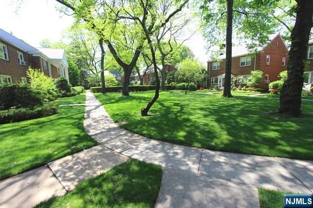 151 Palisade Avenue C2, Englewood, NJ 07631