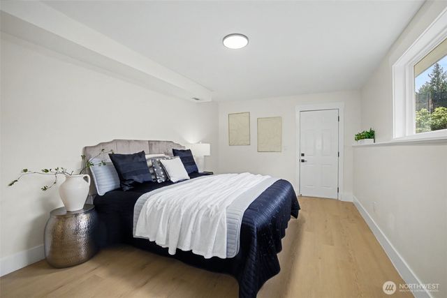 9603 NE 203 Street, Bothell, WA 98011