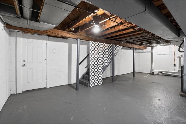 12148 Harvard Dr, Penn Hills, PA 15235