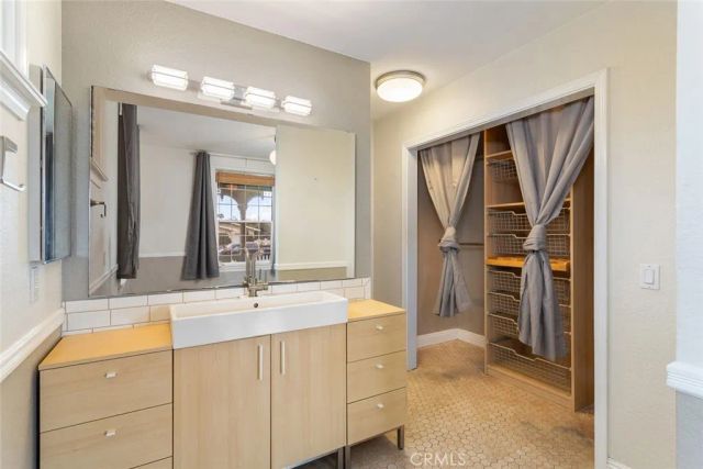 402 S Olive, Anaheim, CA 92805