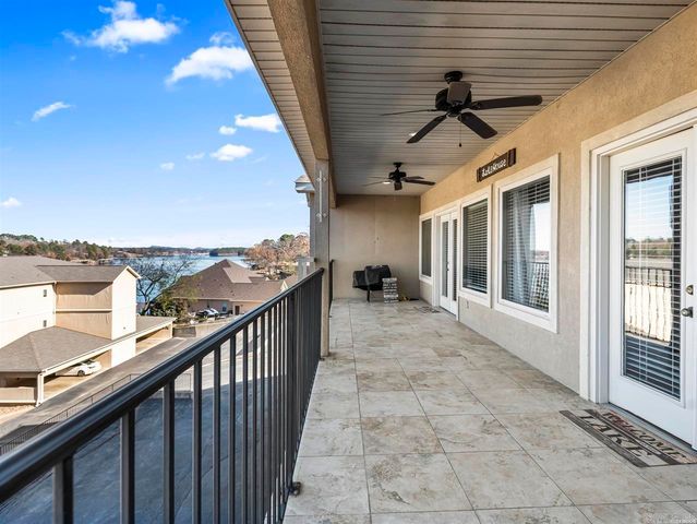 225 Lookout Pt Apt C3, Hot Springs, AR 71913