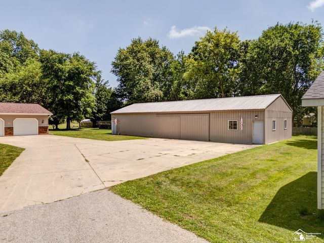 8870 Dixon Road, Raisinville Twp, MI 48161