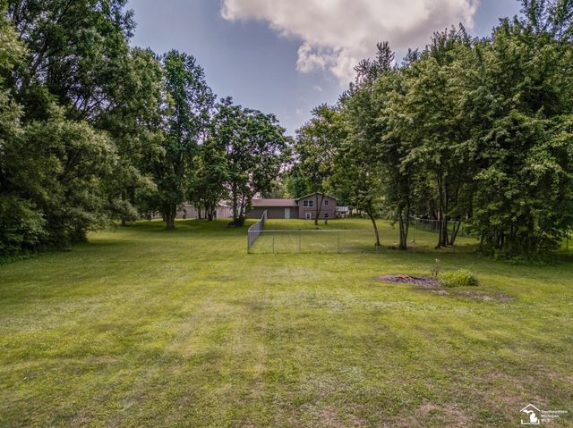 8870 Dixon Road, Raisinville Twp, MI 48161