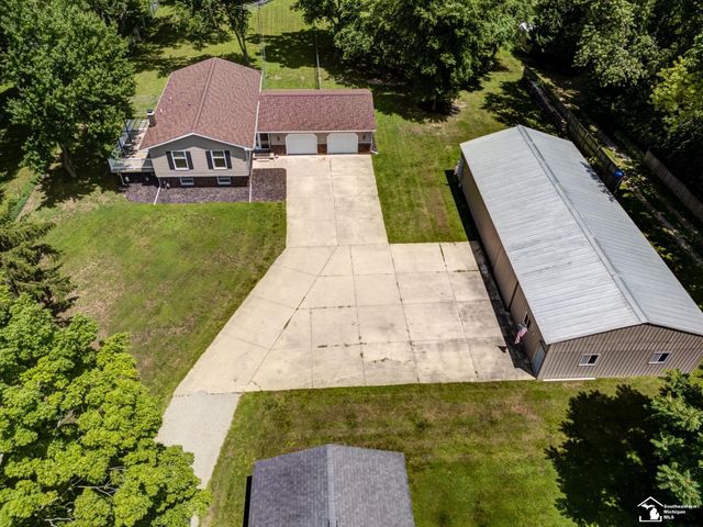 8870 Dixon Road, Raisinville Twp, MI 48161