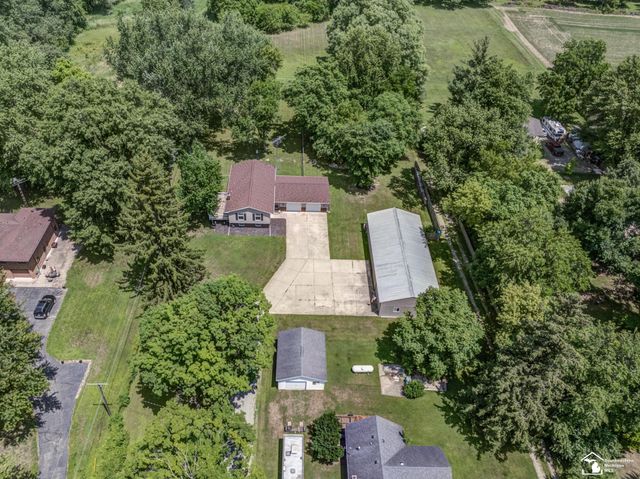 8870 Dixon Road, Raisinville Twp, MI 48161