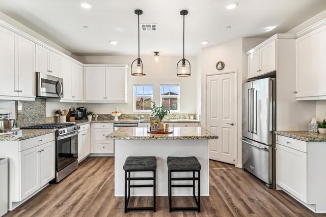 67462 Rio Naches Road, Cathedral City, CA 92234