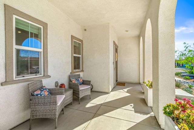 67462 Rio Naches Road, Cathedral City, CA 92234