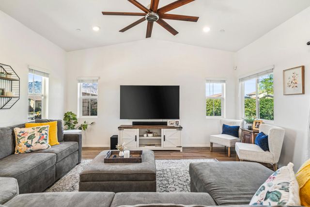 67462 Rio Naches Road, Cathedral City, CA 92234