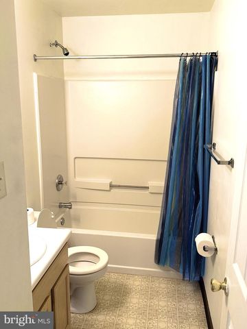 110 FARADAY CT, Bear, DE 19701