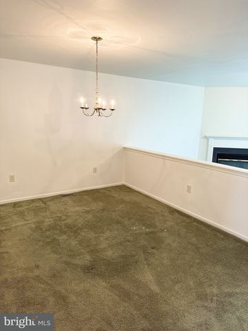 110 FARADAY CT, Bear, DE 19701