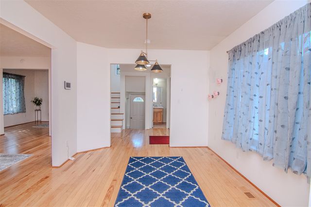 1325 Chartwell Carriage Way, East Lansing, MI 48823