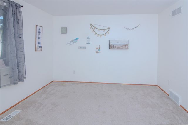 1325 Chartwell Carriage Way, East Lansing, MI 48823
