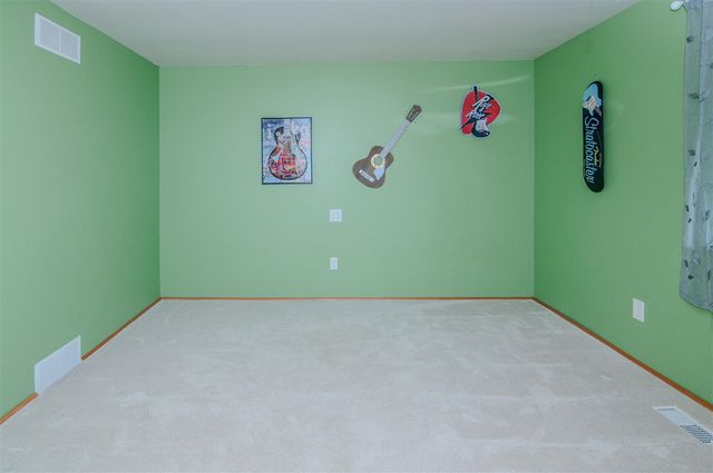 1325 Chartwell Carriage Way, East Lansing, MI 48823