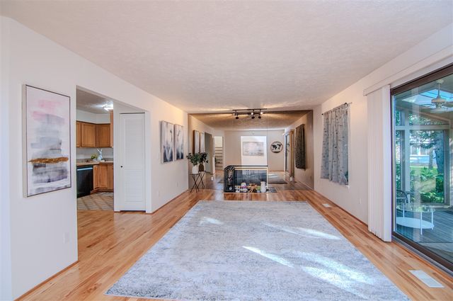 1325 Chartwell Carriage Way, East Lansing, MI 48823