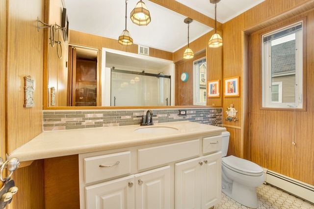 33 Montrose St, Everett, MA 02149