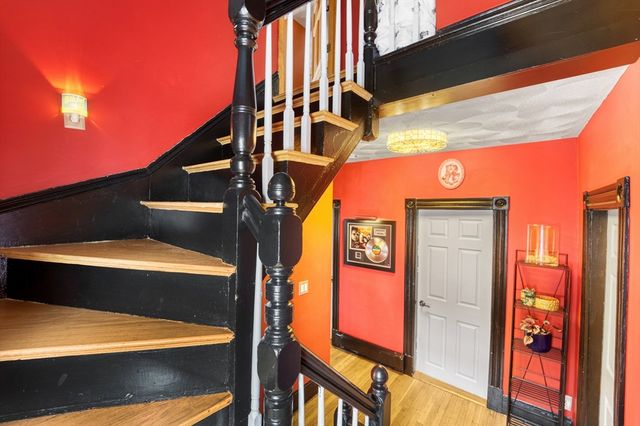 33 Montrose St, Everett, MA 02149