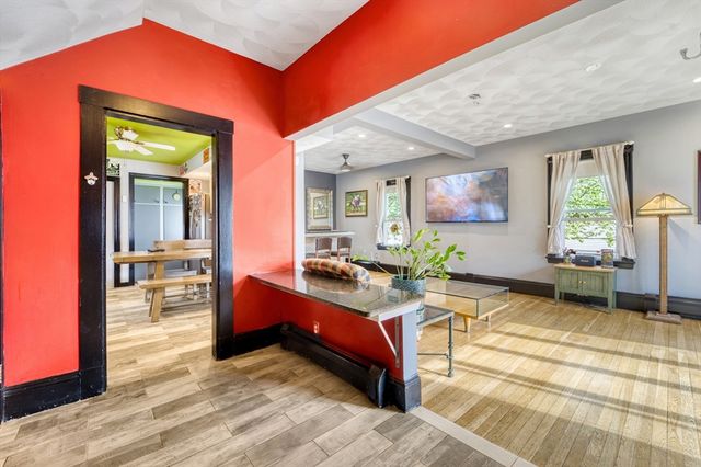 33 Montrose St, Everett, MA 02149