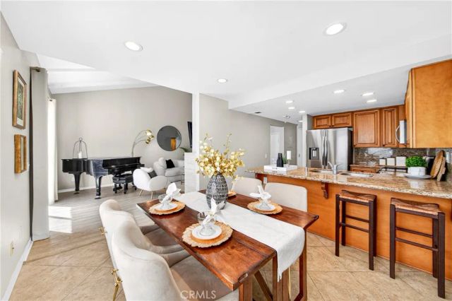 904 Whitewater 6, Fullerton, CA 92833