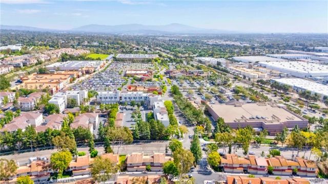 904 Whitewater 6, Fullerton, CA 92833