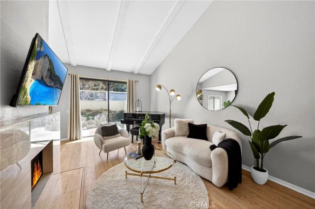 904 Whitewater 6, Fullerton, CA 92833