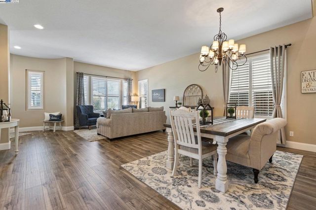 6454 Green Castle Cir, Discovery Bay, CA 94505