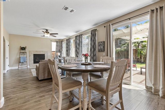 6454 Green Castle Cir, Discovery Bay, CA 94505