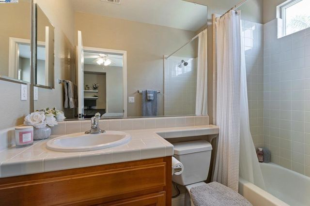 6454 Green Castle Cir, Discovery Bay, CA 94505