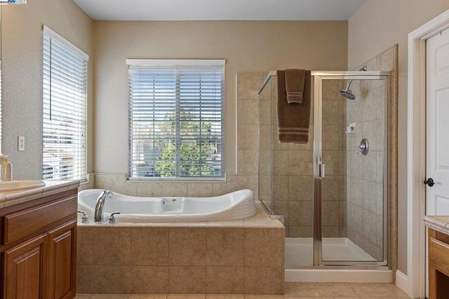 6454 Green Castle Cir, Discovery Bay, CA 94505