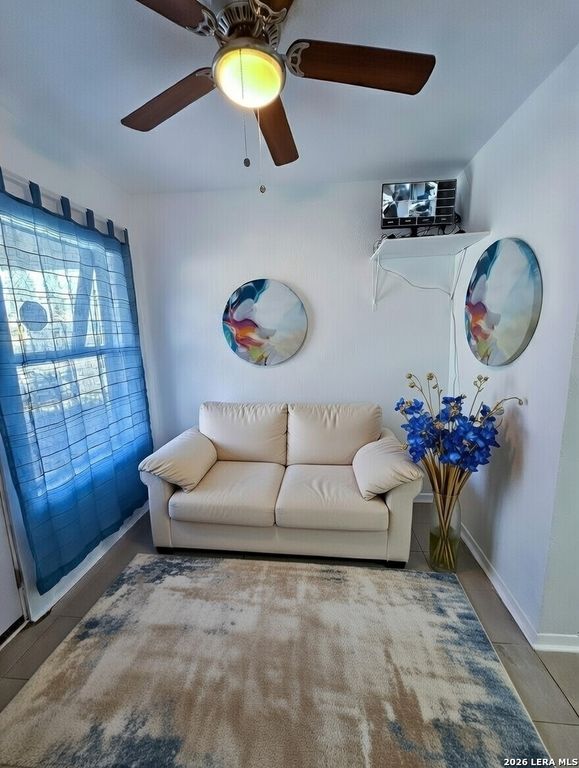 711 S TRINITY ST, San Antonio, TX 78207