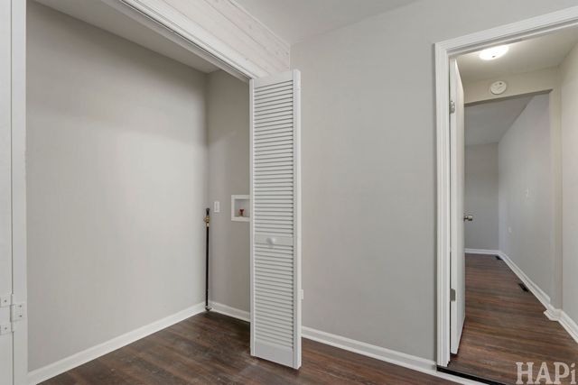 1310 N Poplar Avenue, Round Lake Beach, IL 60073