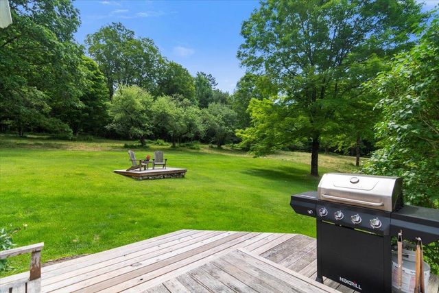 636 Dexter Road, Shaftsbury, VT 05262