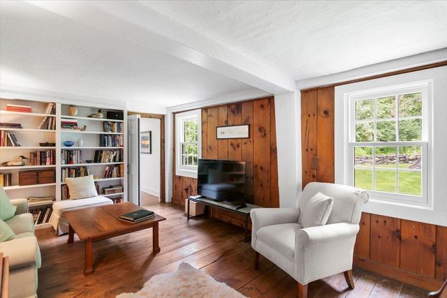 636 Dexter Road, Shaftsbury, VT 05262