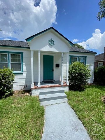 2206 E 41st Street, Savannah, GA 31404
