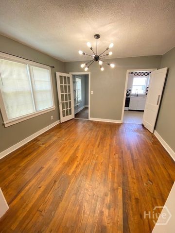 2206 E 41st Street, Savannah, GA 31404