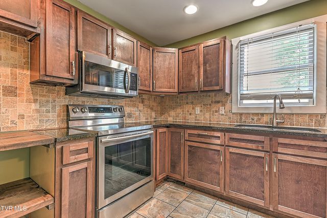 1401 Burgie Street, Elizabethton, TN 37643