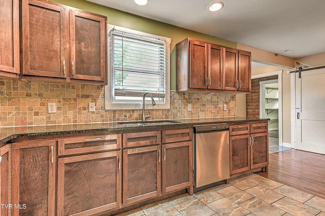 1401 Burgie Street, Elizabethton, TN 37643