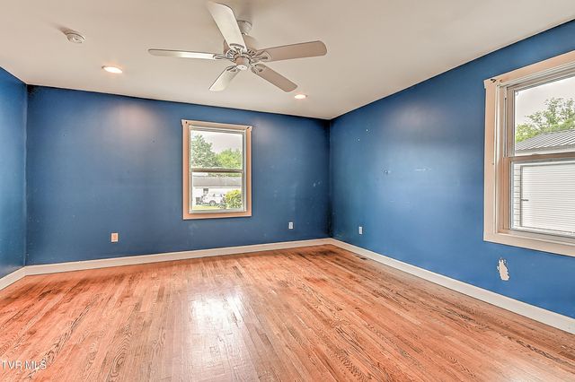 1401 Burgie Street, Elizabethton, TN 37643